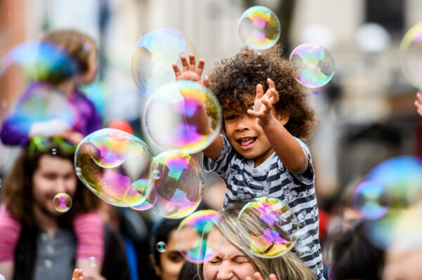 Performance involving bubbles